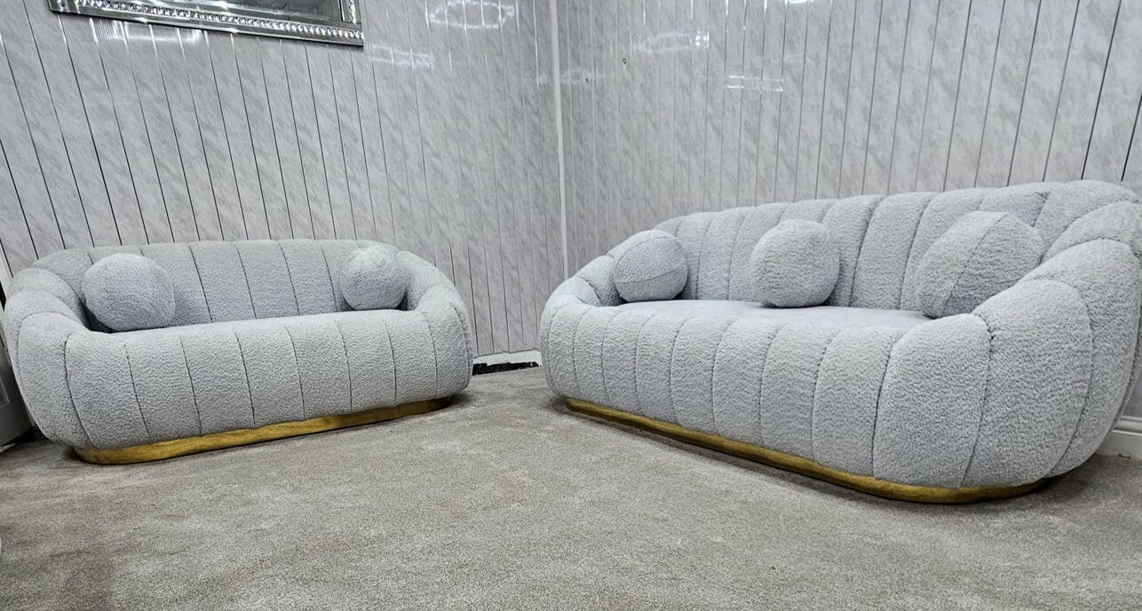 Cloud boucle fabric 3+2 Seater grey And gold