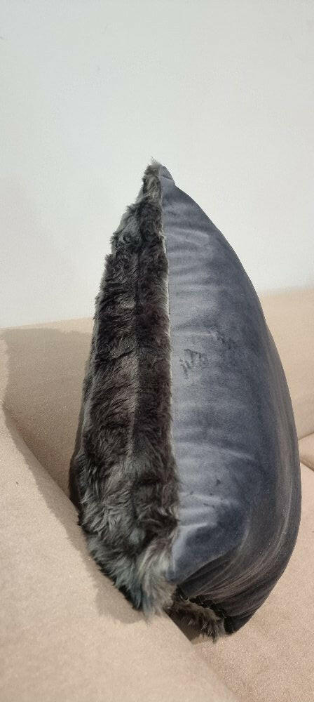 Neoma Grey  With Grey Fur Cushion